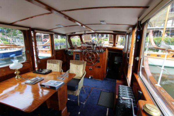 Classic Motor yacht for sale